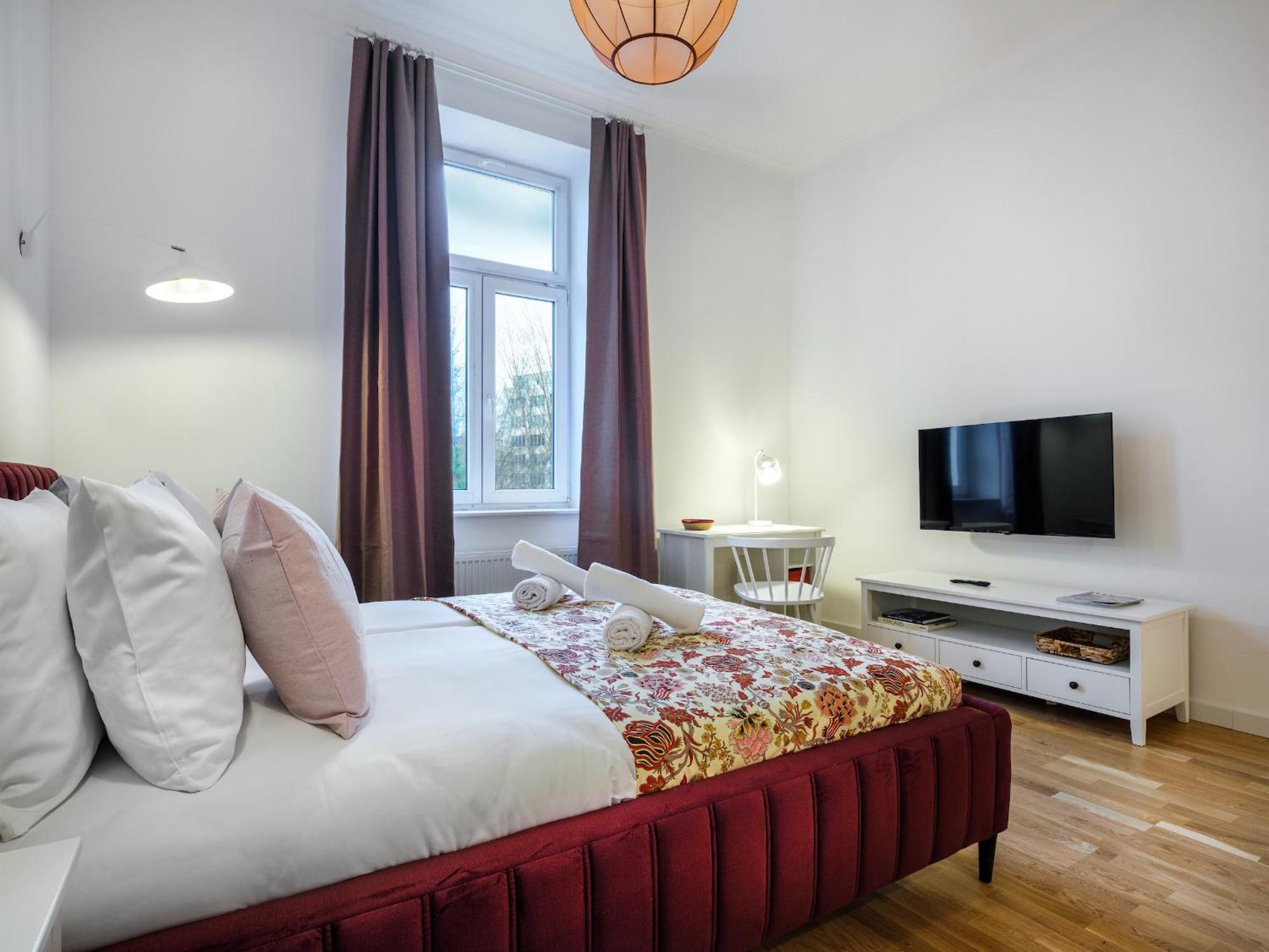 Tyzenhauz Suites Topolowa Krakow Dış mekan fotoğraf